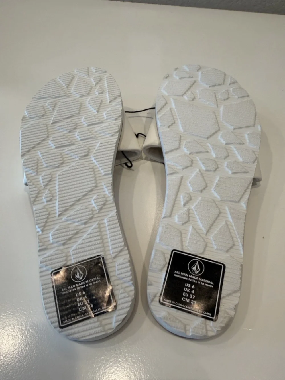 Volcom Simple Slides - Picture 3 of 3